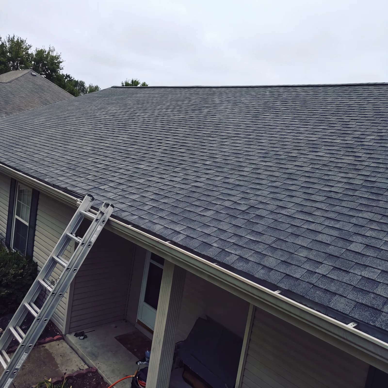 Finished dimensional shingle roof by ORC in Cedar Rapids